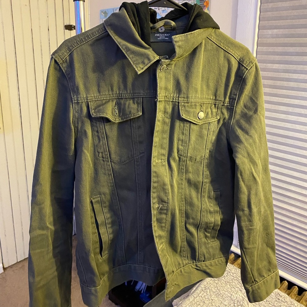 Green lightweight jacket, Medium